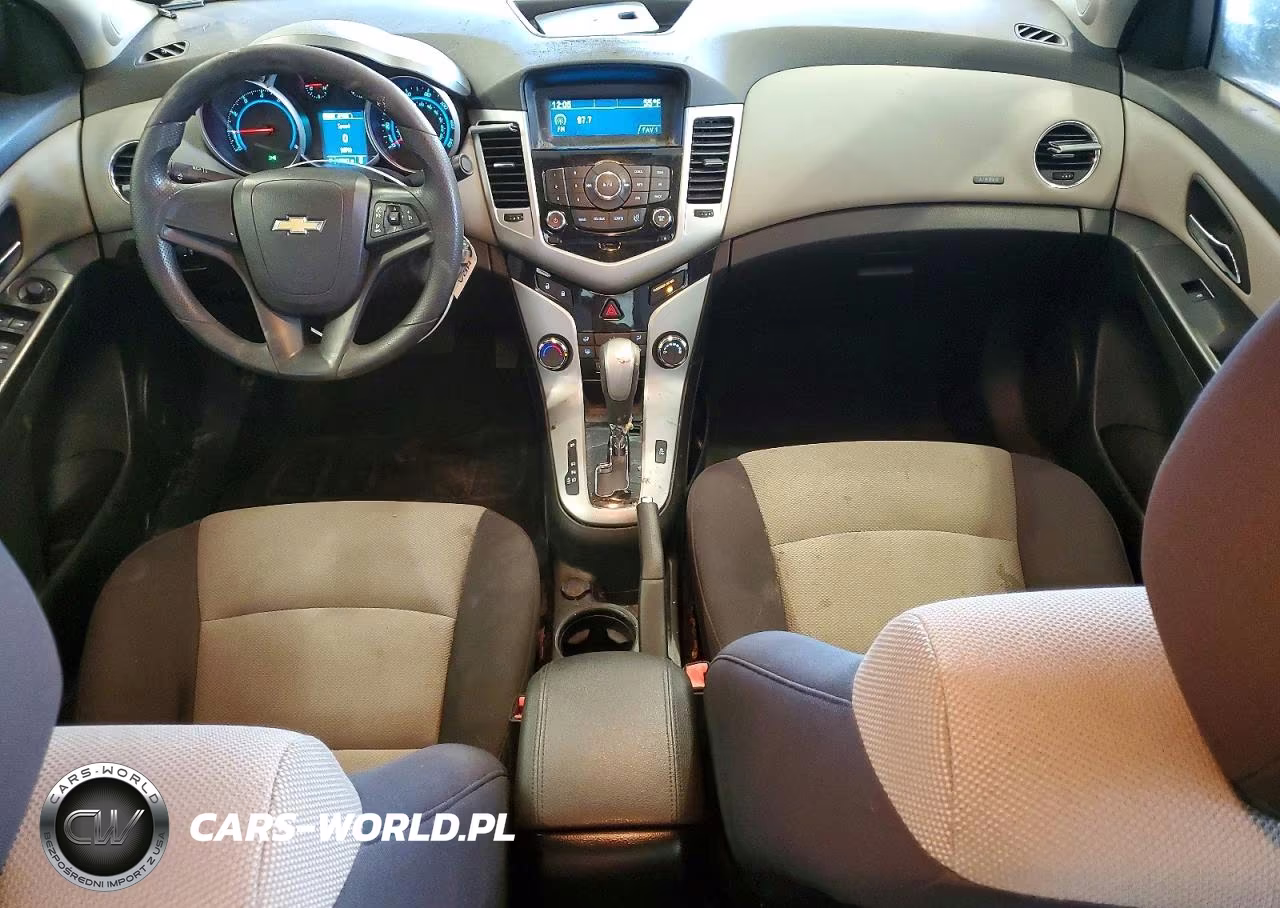 2013 Chevrolet Cruze 1Ls VIN:1G1PA5SH1D7164777 - 8