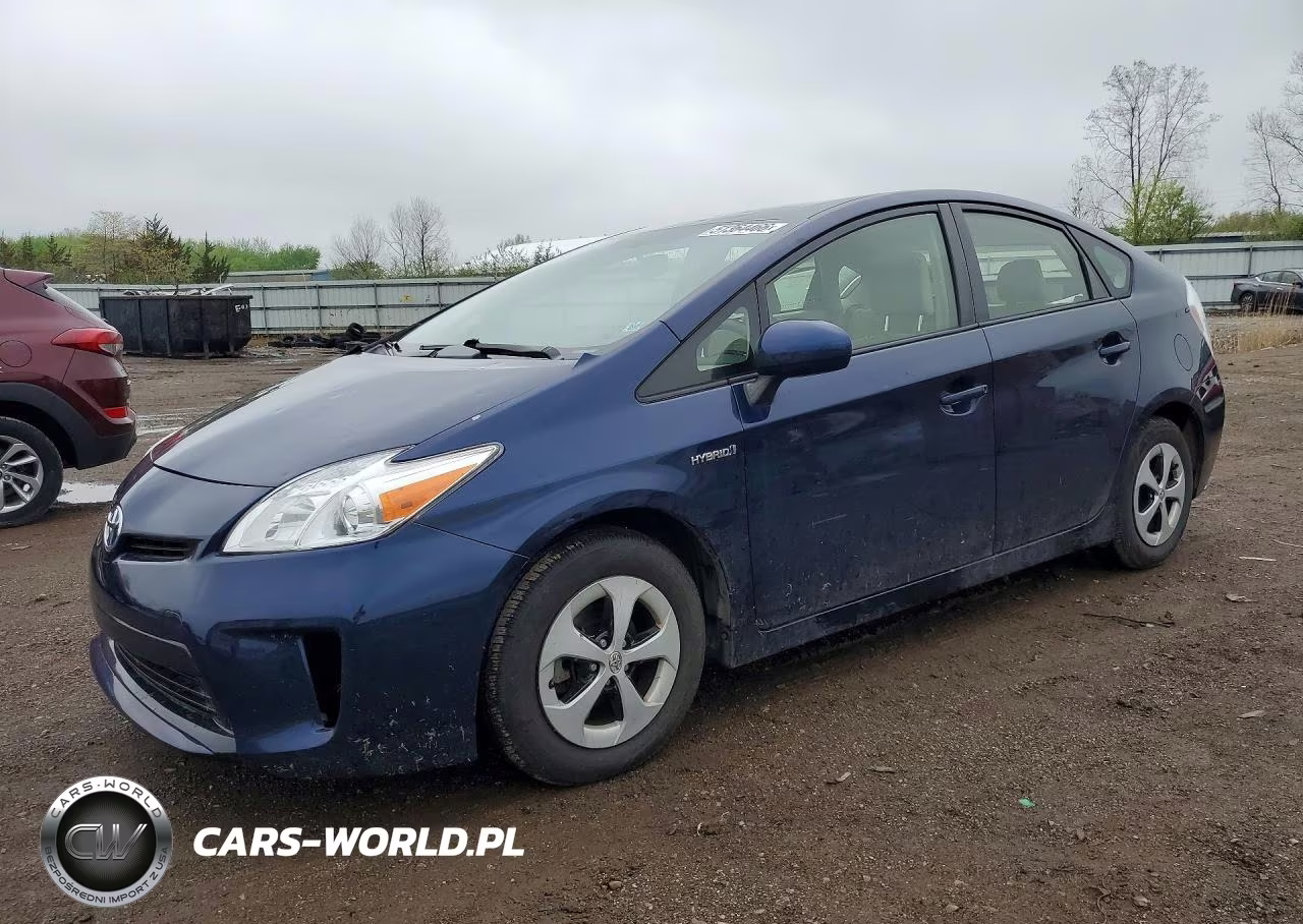 2013 Toyota Prius Two
