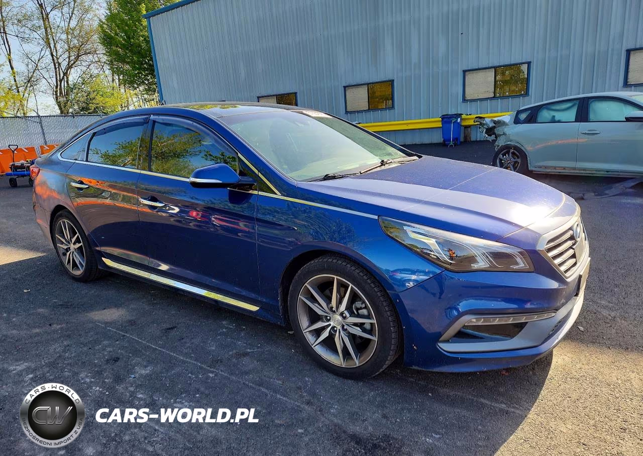 2015 Hyundai Sonata Sport VIN:5NPE34AB0FH073031 - 4