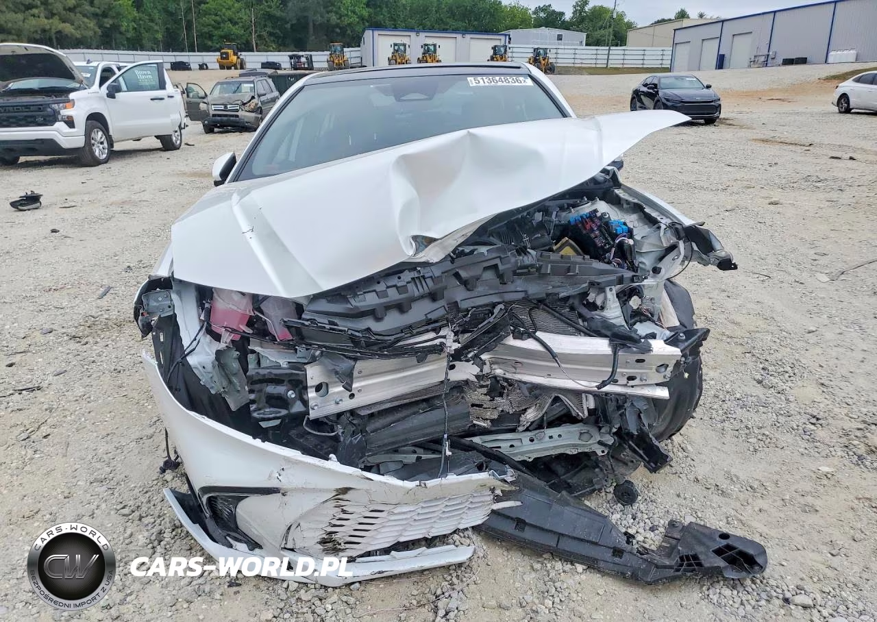 2025 Toyota Camry Xse VIN:4T1DAACK4SU163324 - 5