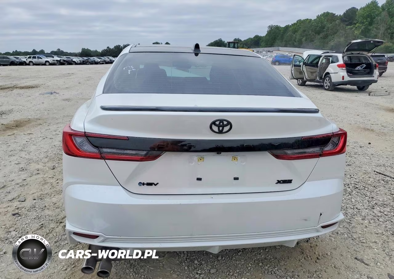 2025 Toyota Camry Xse VIN:4T1DAACK4SU163324 - 6