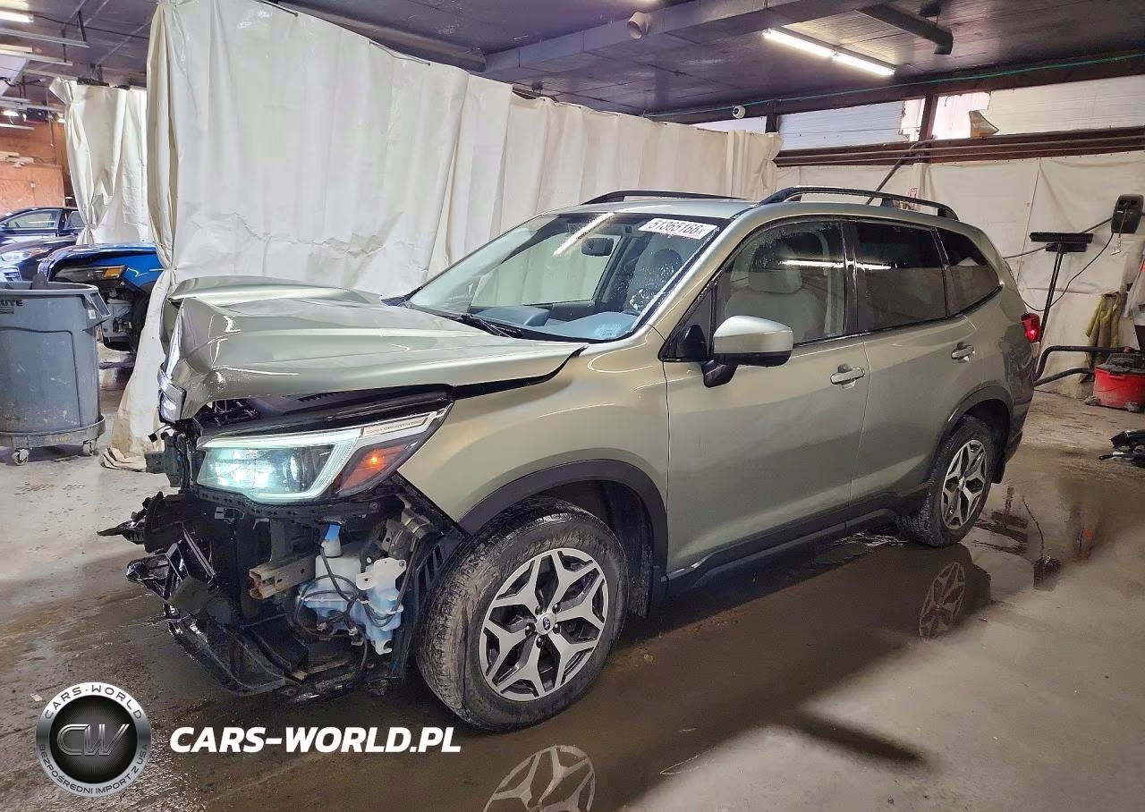 2021 Subaru Forester Premium