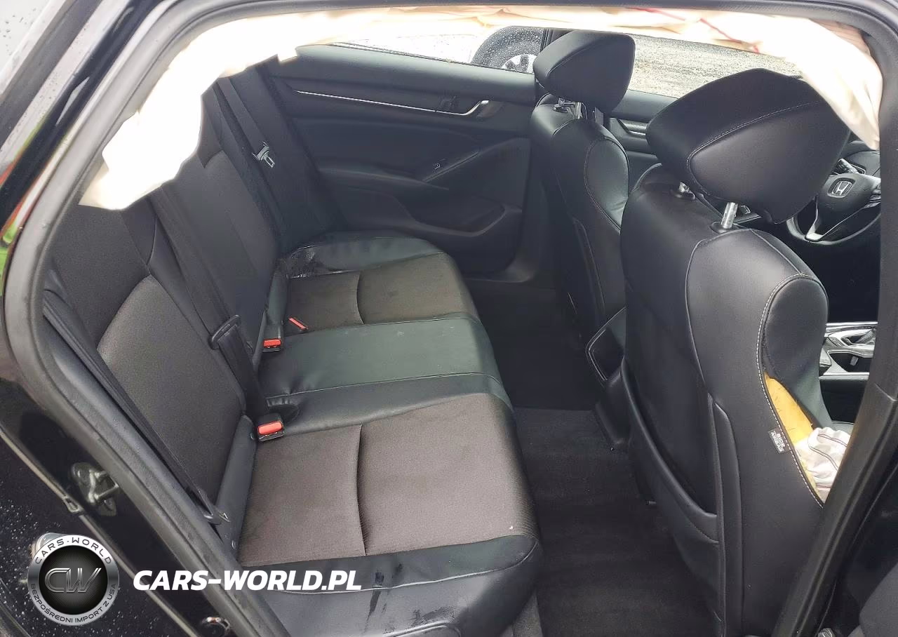 2018 Honda Accord Sport VIN:1HGCV1F39JA198838 - 10