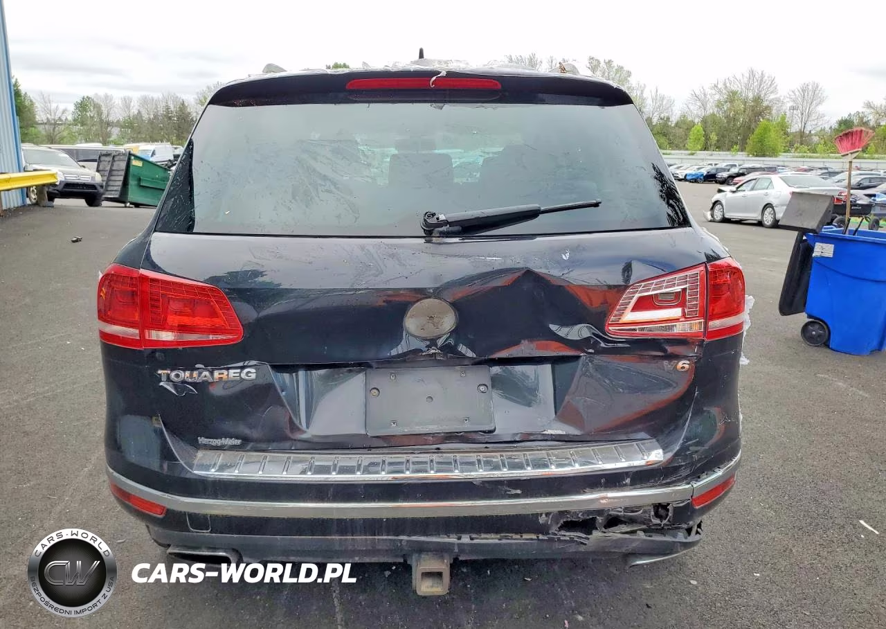2016 Volkswagen Touareg Sport VIN:WVGEF9BP2GD002219 - 6
