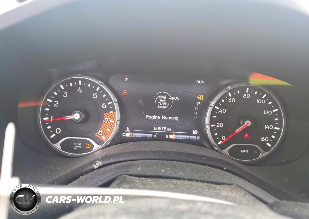 2023 Jeep Renegade Trailhawk VIN:ZACNJDC16PPP30138 - 9