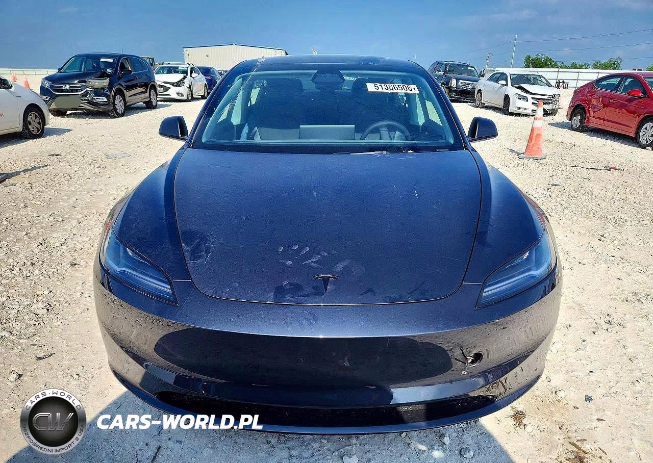 2026 Tesla Model 3 VIN:5YJ3E1EAXTF155621 - 5