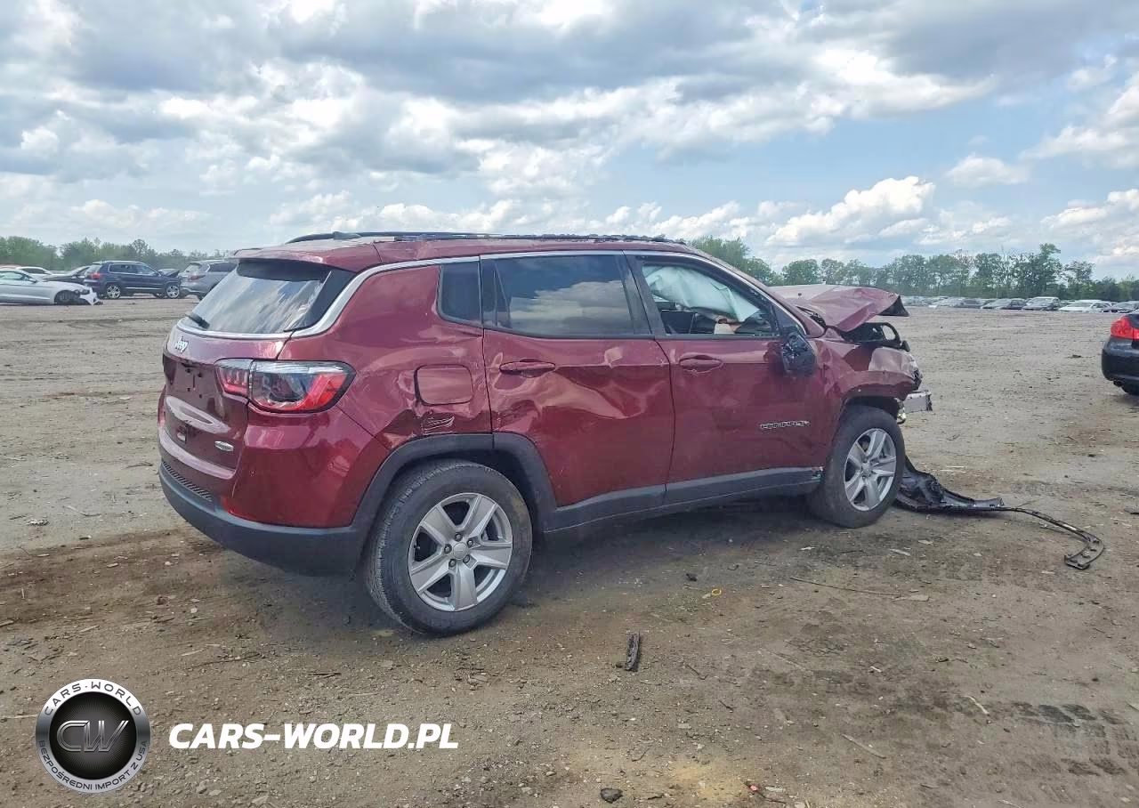 2022 Jeep Compass Latitude VIN:3C4NJCBB5NT198572 - 3