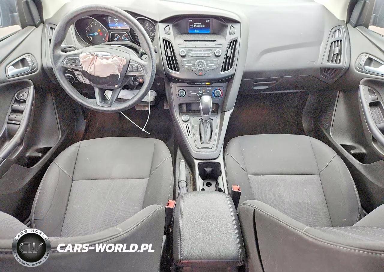 2015 Ford Focus Se VIN:1FADP3F29FL379813 - 8