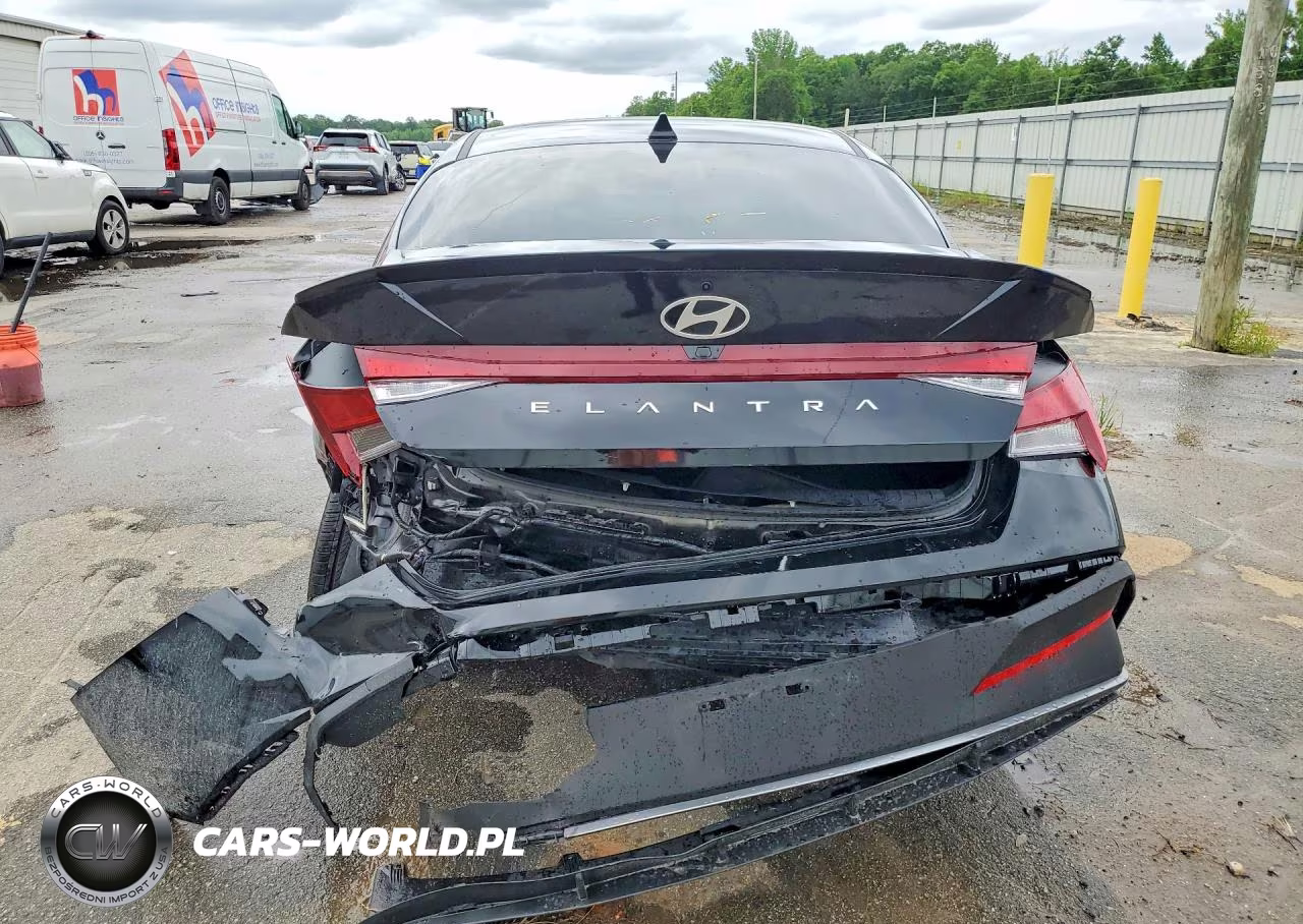 2026 Hyundai Elantra Sel Sport VIN:KMHLM4DG8TU104440 - 6