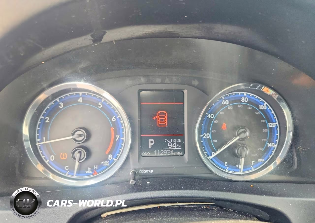 2018 Toyota Corolla Le VIN:2T1BURHE3JC032045 - 9