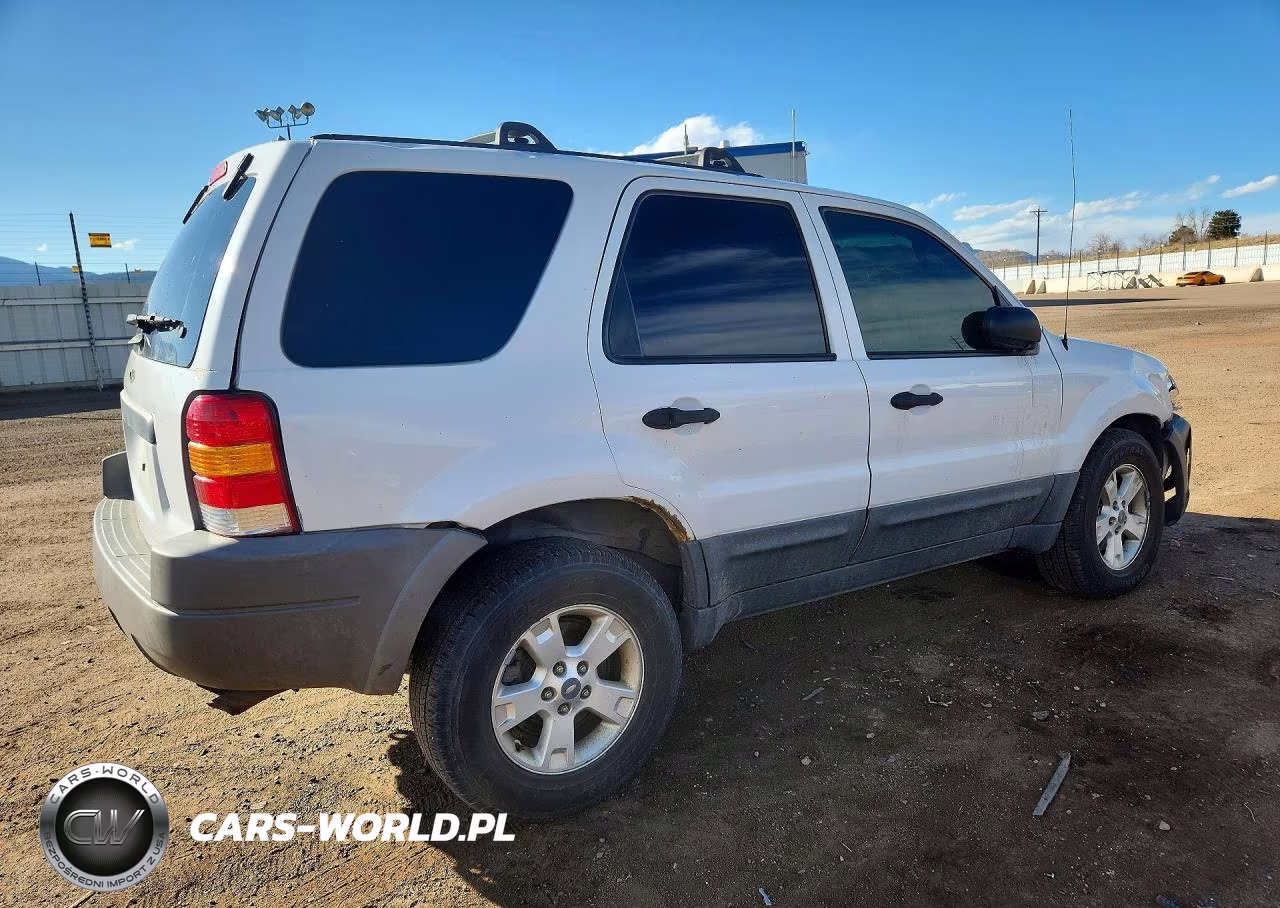 2006 Ford Escape Xlt VIN:1FMYU93156KA22553 - 3