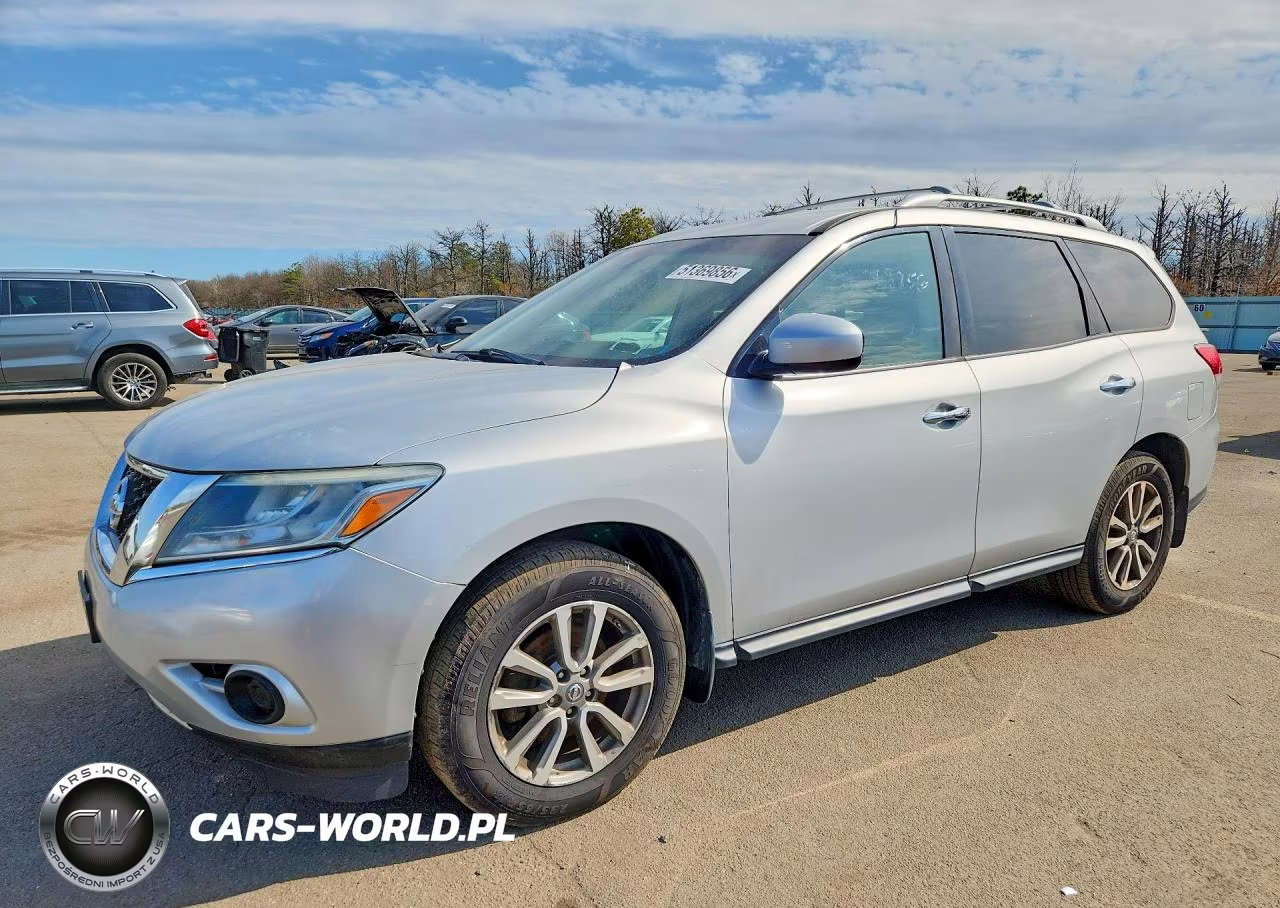 2014 Nissan Pathfinder Sv