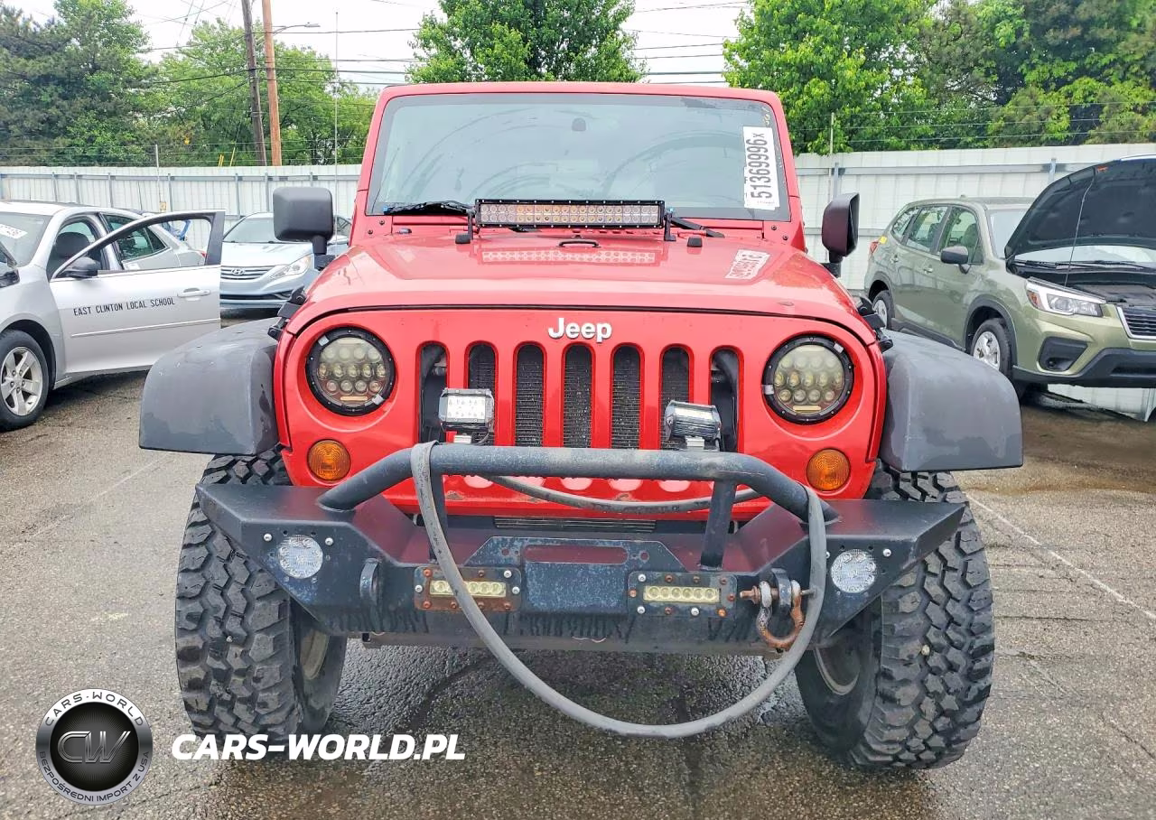2010 Jeep Wrangler Sport VIN:1J4AA2D18AL199373 - 5