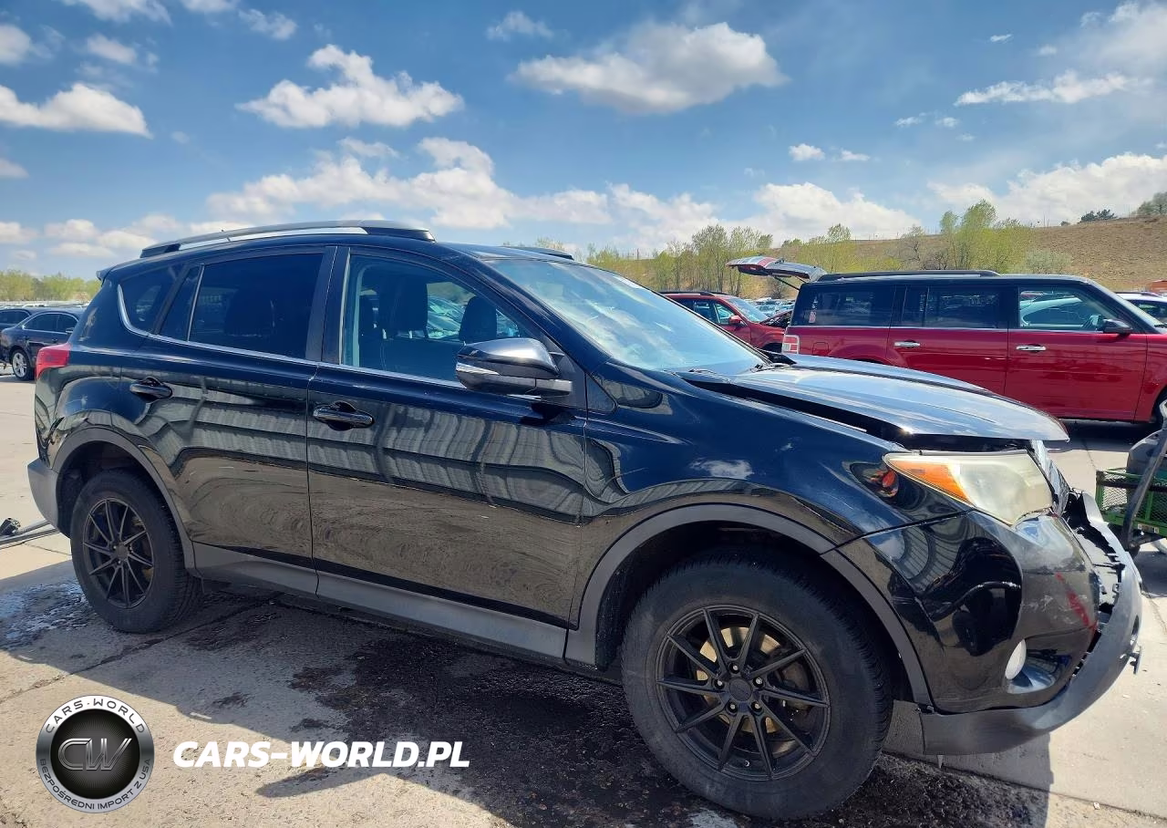 2015 Toyota Rav4 Xle VIN:2T3RFREVXFW379012 - 4