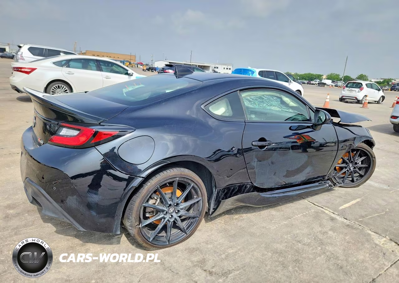 2024 Toyota Gr 86 Premium VIN:JF1ZNBE14R8750205 - 3