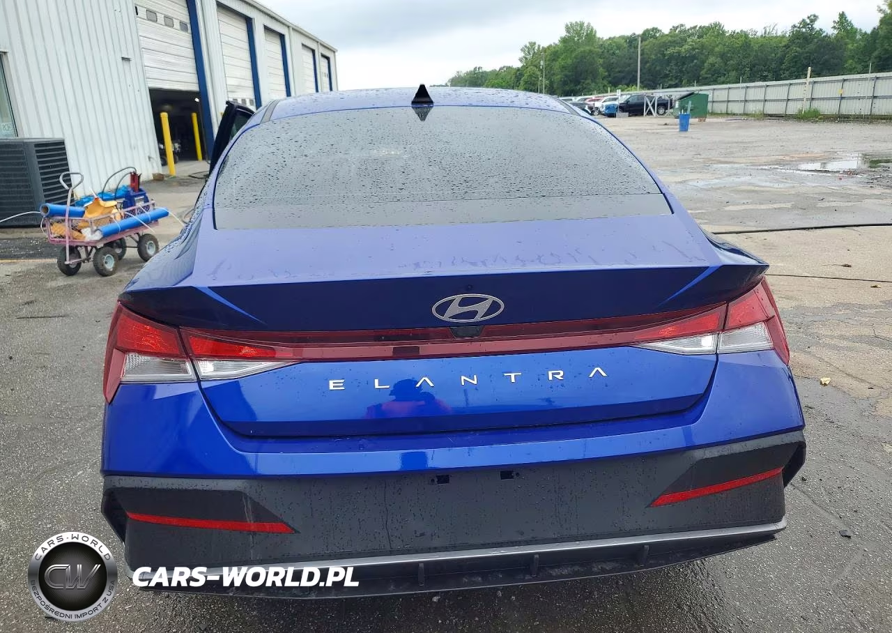 2026 Hyundai Elantra Se VIN:KMHLL4DGXTU126779 - 6