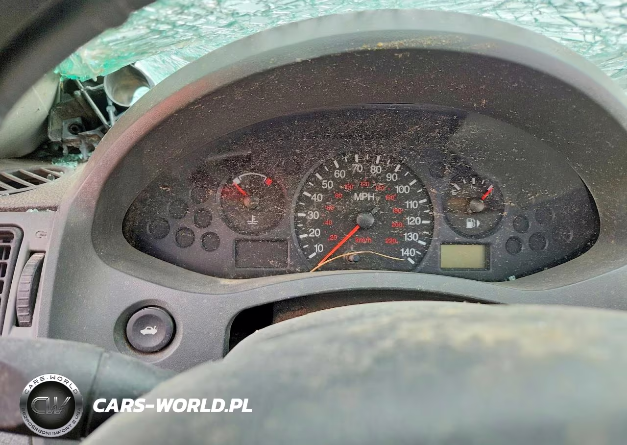 2005 Ford Focus Zx4 VIN:1FAFP34N45W111027 - 9