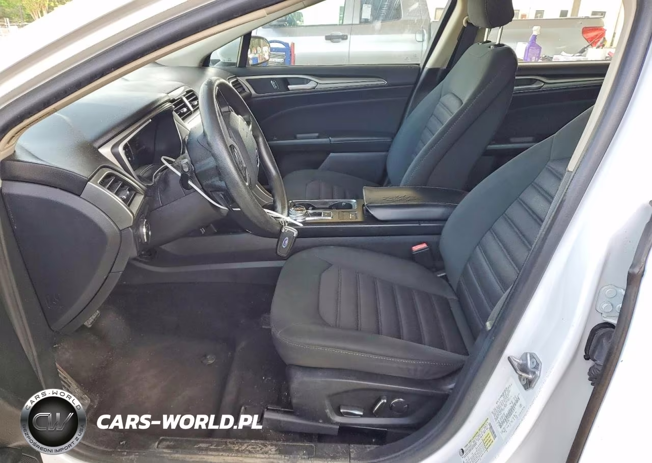 2019 Ford Fusion Se VIN:3FA6P0HD9KR107845 - 7