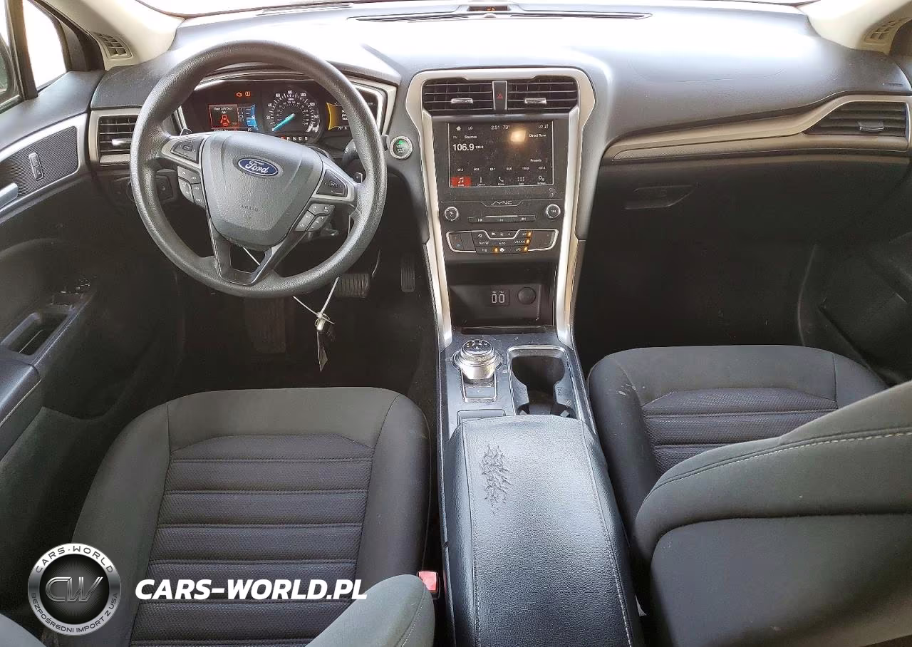 2019 Ford Fusion Se VIN:3FA6P0HD9KR107845 - 8