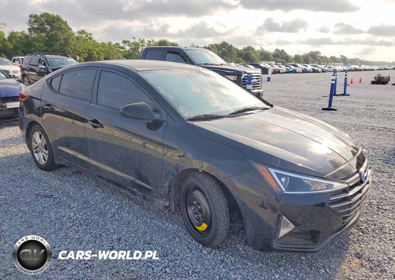 2020 Hyundai Elantra Sel VIN:5NPD84LF2LH592820 - 4