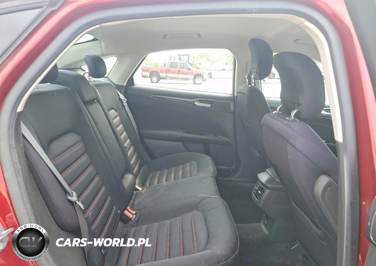 2015 Ford Fusion Se VIN:3FA6P0HD9FR135814 - 10