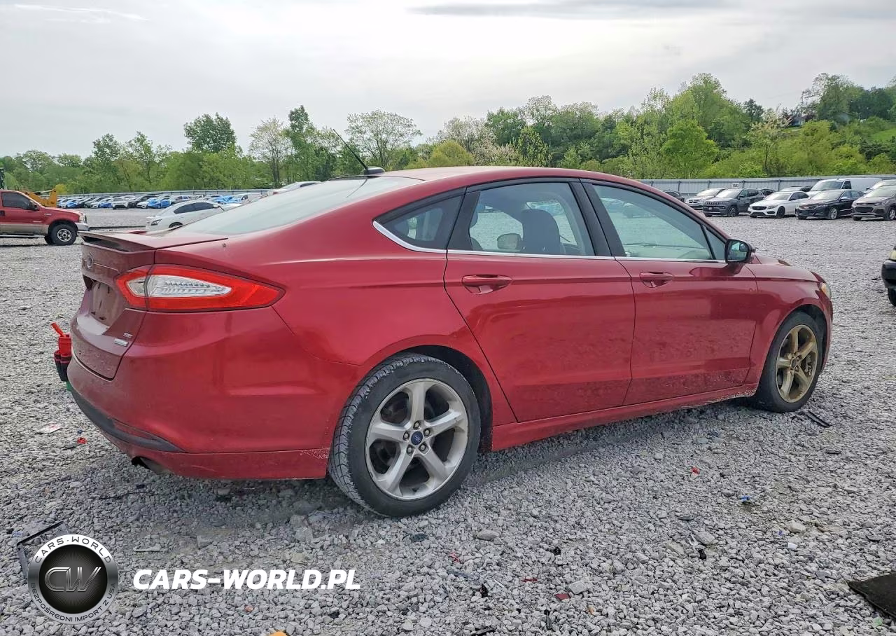 2015 Ford Fusion Se VIN:3FA6P0HD9FR135814 - 3