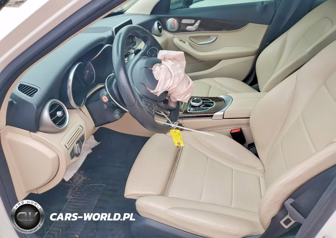 2017 Mercedes-Benz C 300 4Matic VIN:55SWF4KB5HU197015 - 7