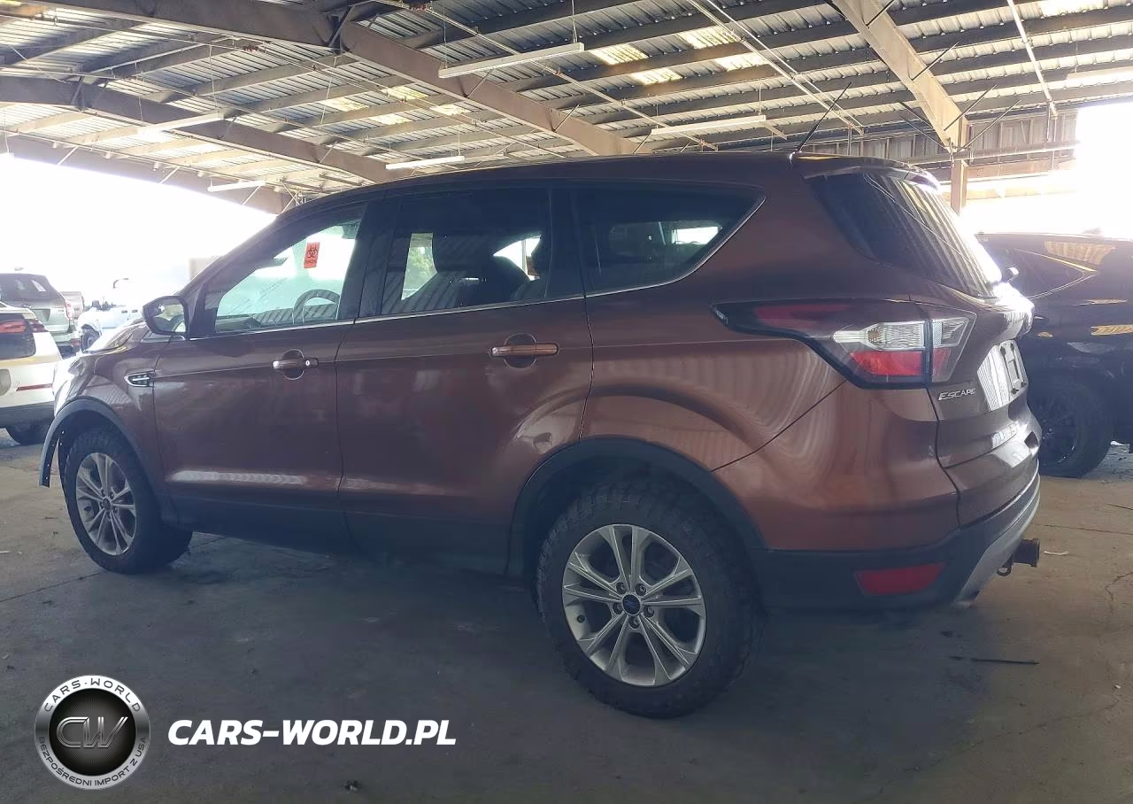 2017 Ford Escape Se VIN:1FMCU9GD1HUA82352 - 2