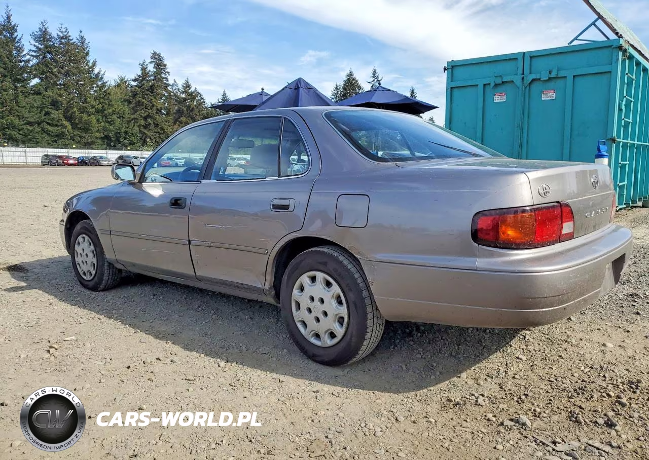 1996 Toyota Camry Le VIN:JT2BG12K8T0346030 - 2