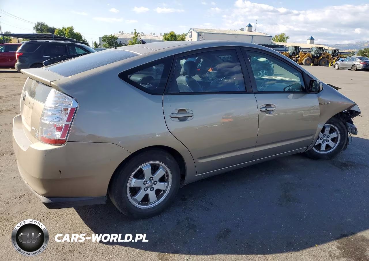2006 Toyota Prius Base VIN:JTDKB20U967515189 - 3