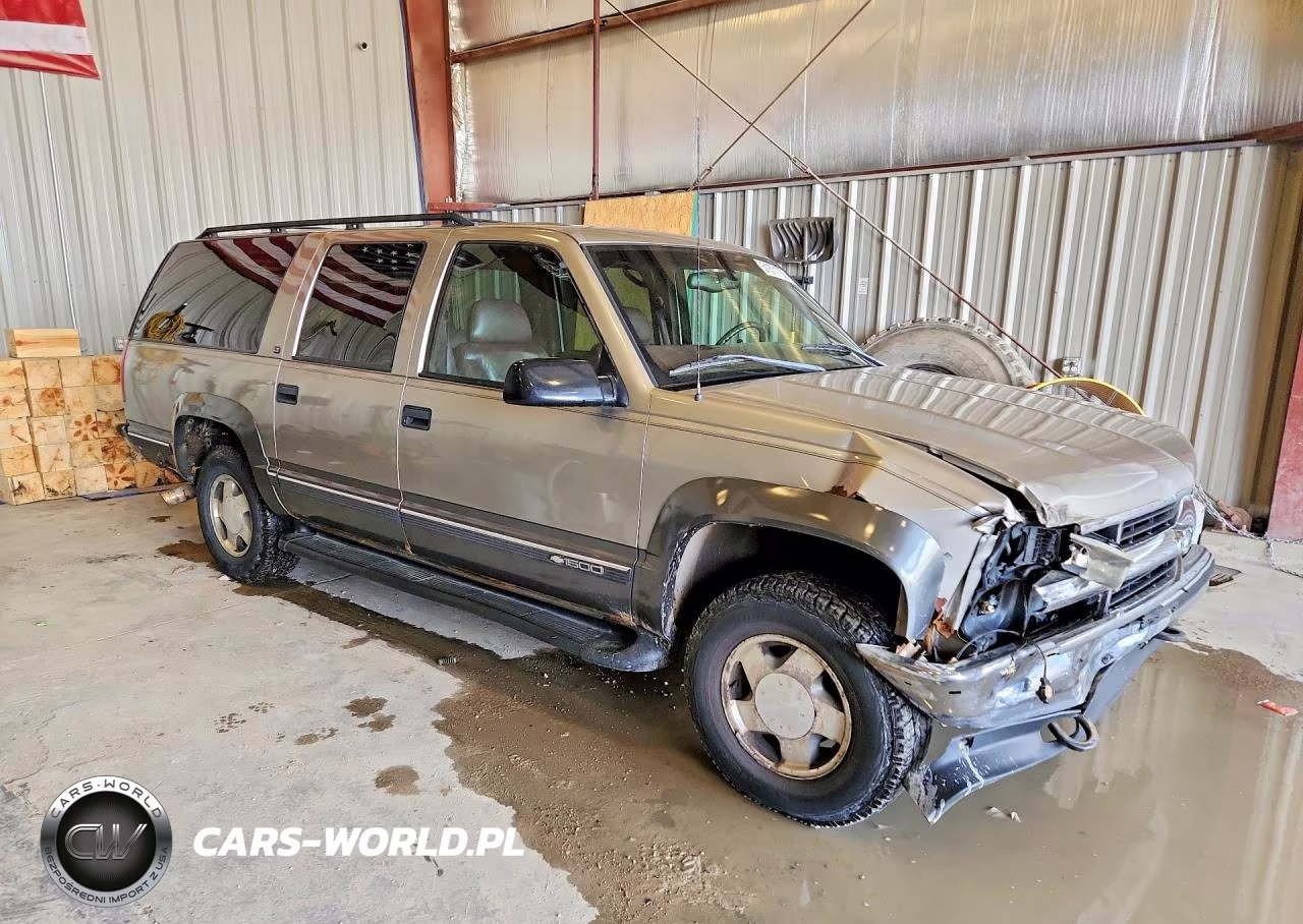 1999 Chevrolet Suburban K1500 VIN:1GNFK16R1XJ387931 - 4