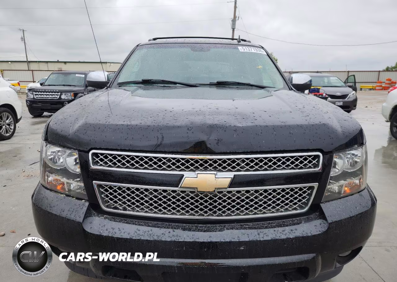 2008 Chevrolet Avalanche C1500 VIN:3GNEC120X8G138837 - 5