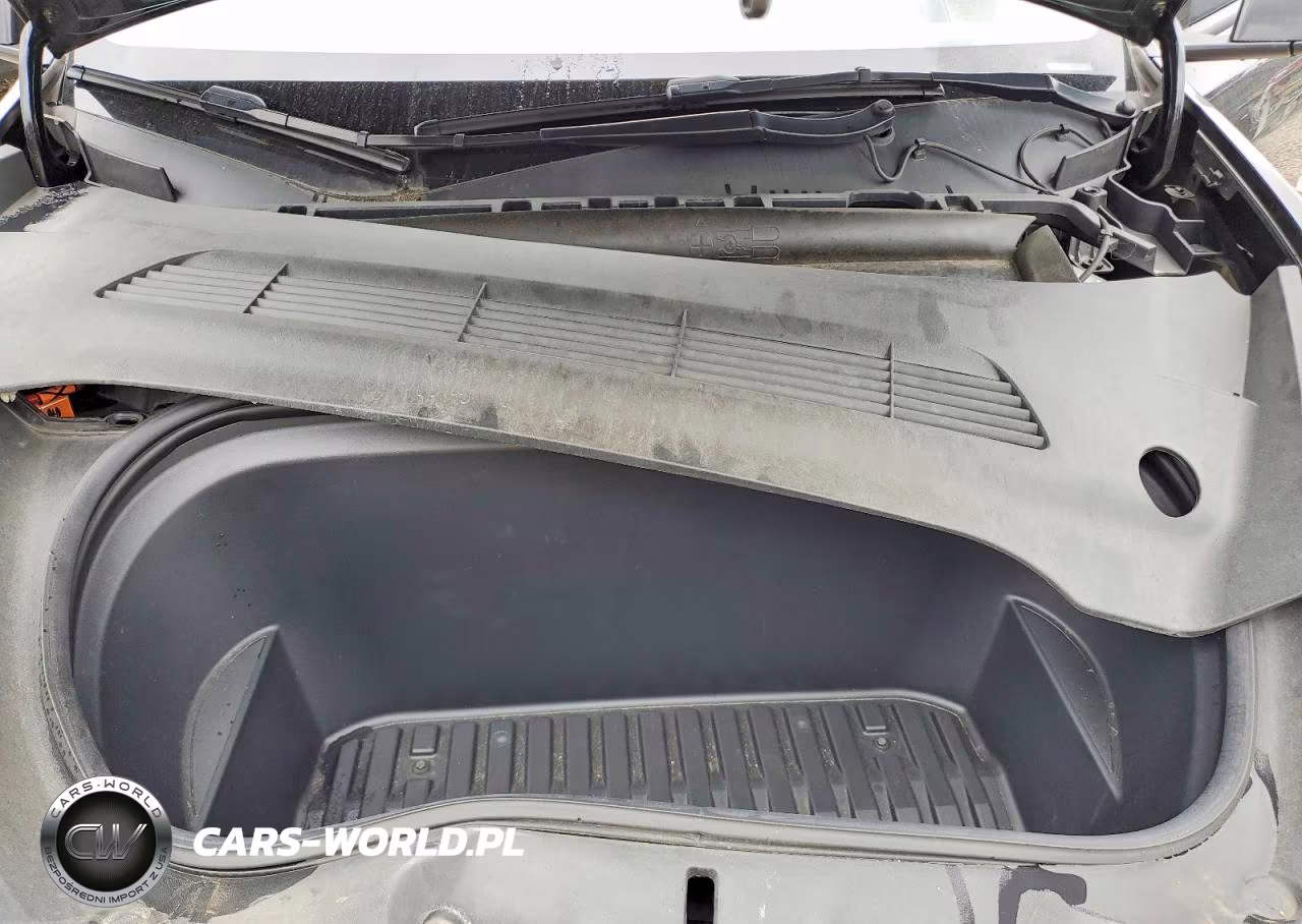 2022 Tesla Model Y VIN:7SAYGDEE2NF366015 - 12