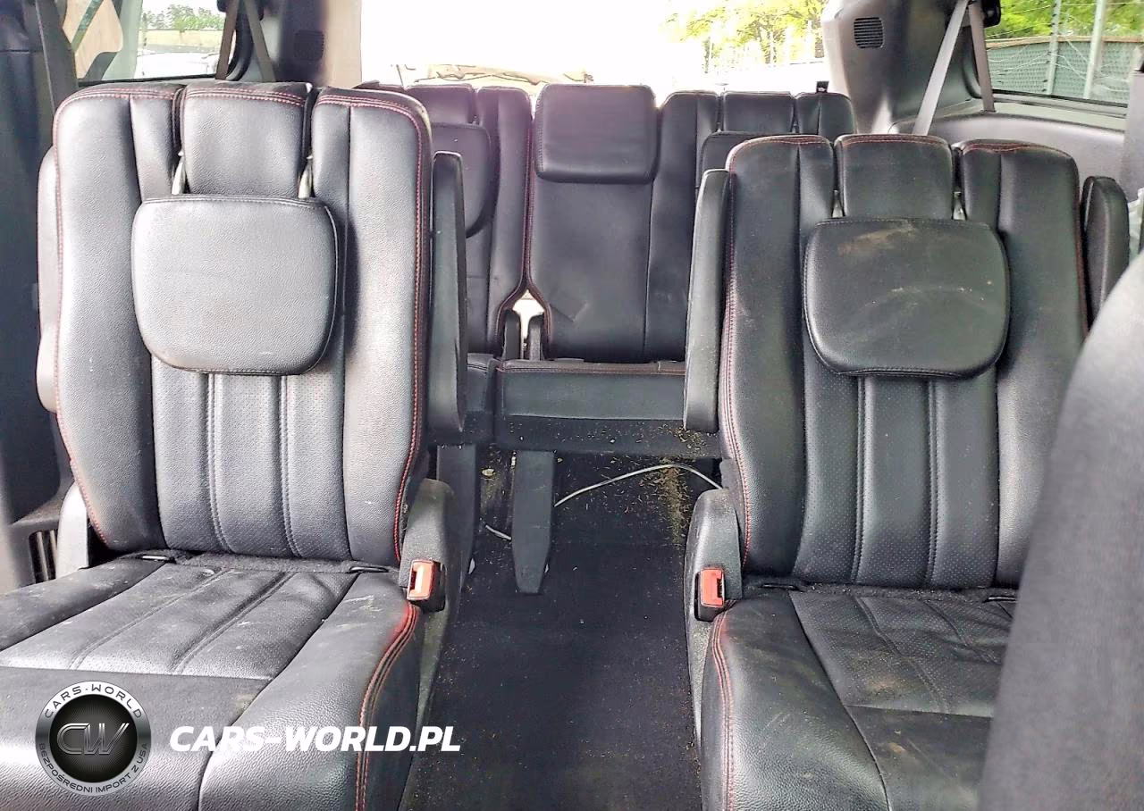 2019 Dodge Grand Caravan Gt VIN:2C4RDGEG3KR760250 - 10