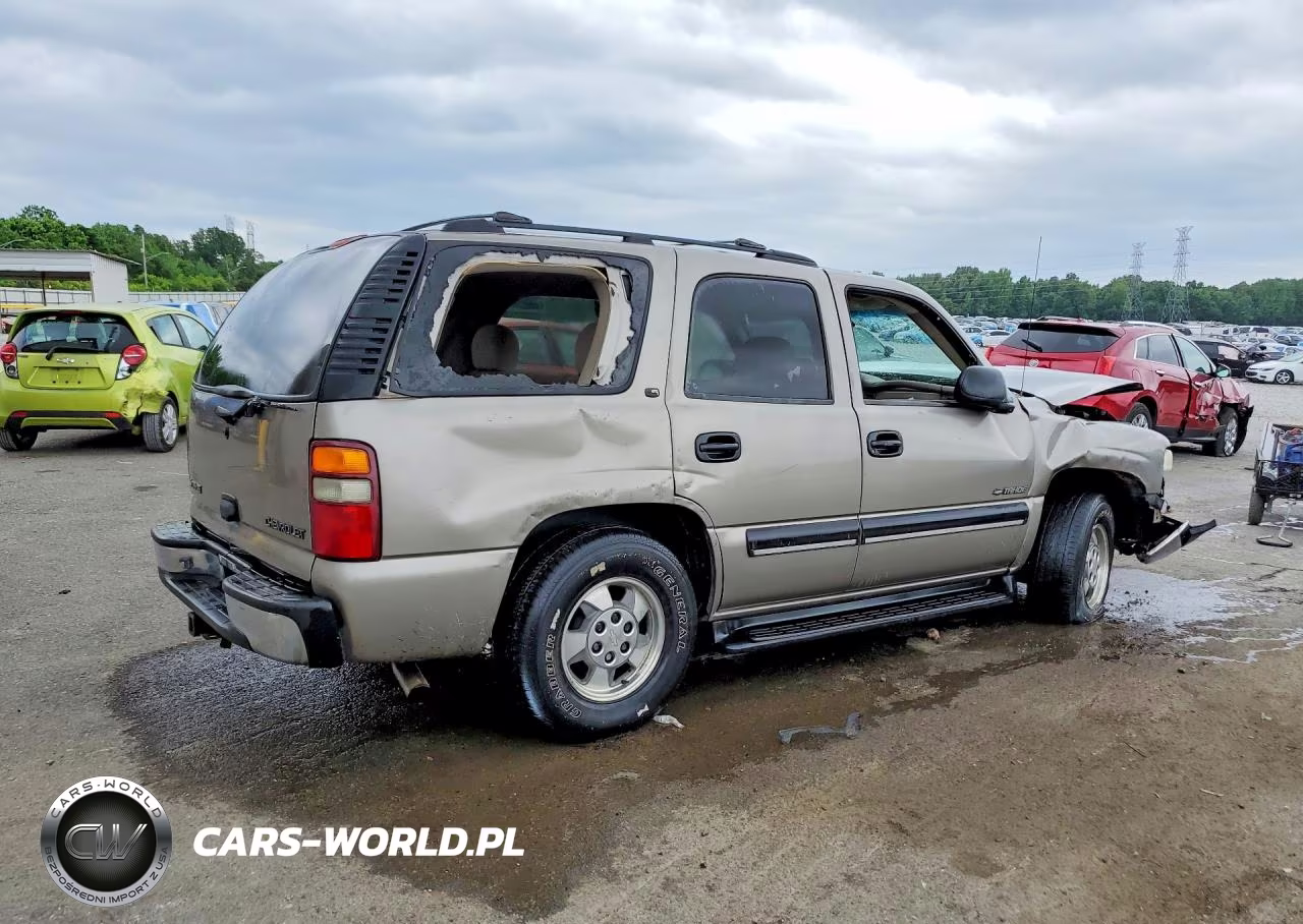 2001 Chevrolet Tahoe C1500 VIN:1GNEC13T31J279018 - 3