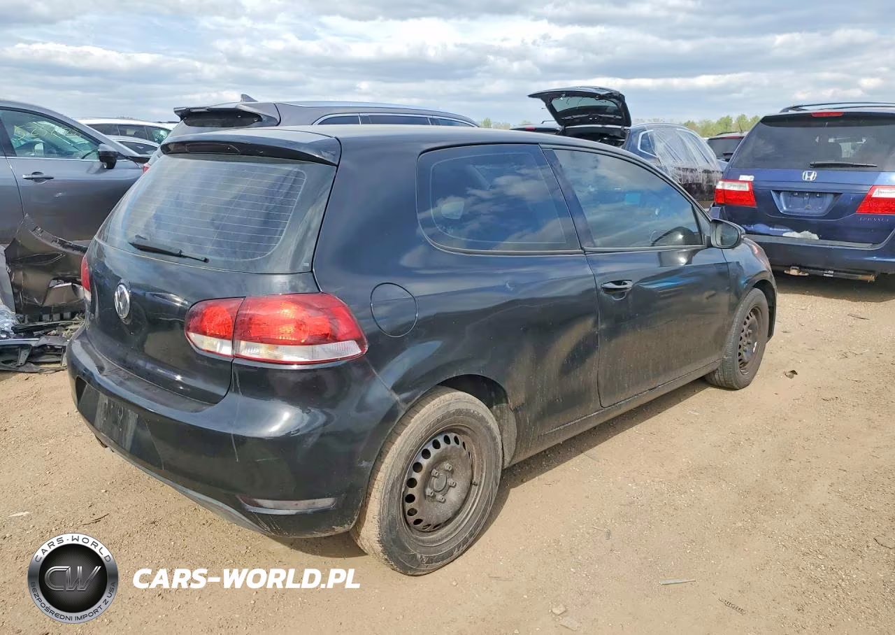 2010 Volkswagen Golf VIN:WVWBB7AJXAW304759 - 3