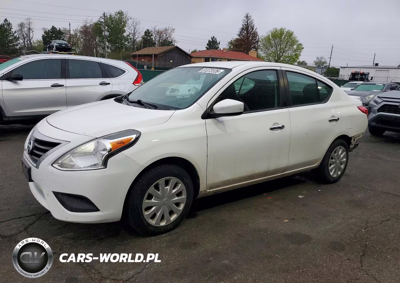 2017 Nissan Versa 1.6 Sv