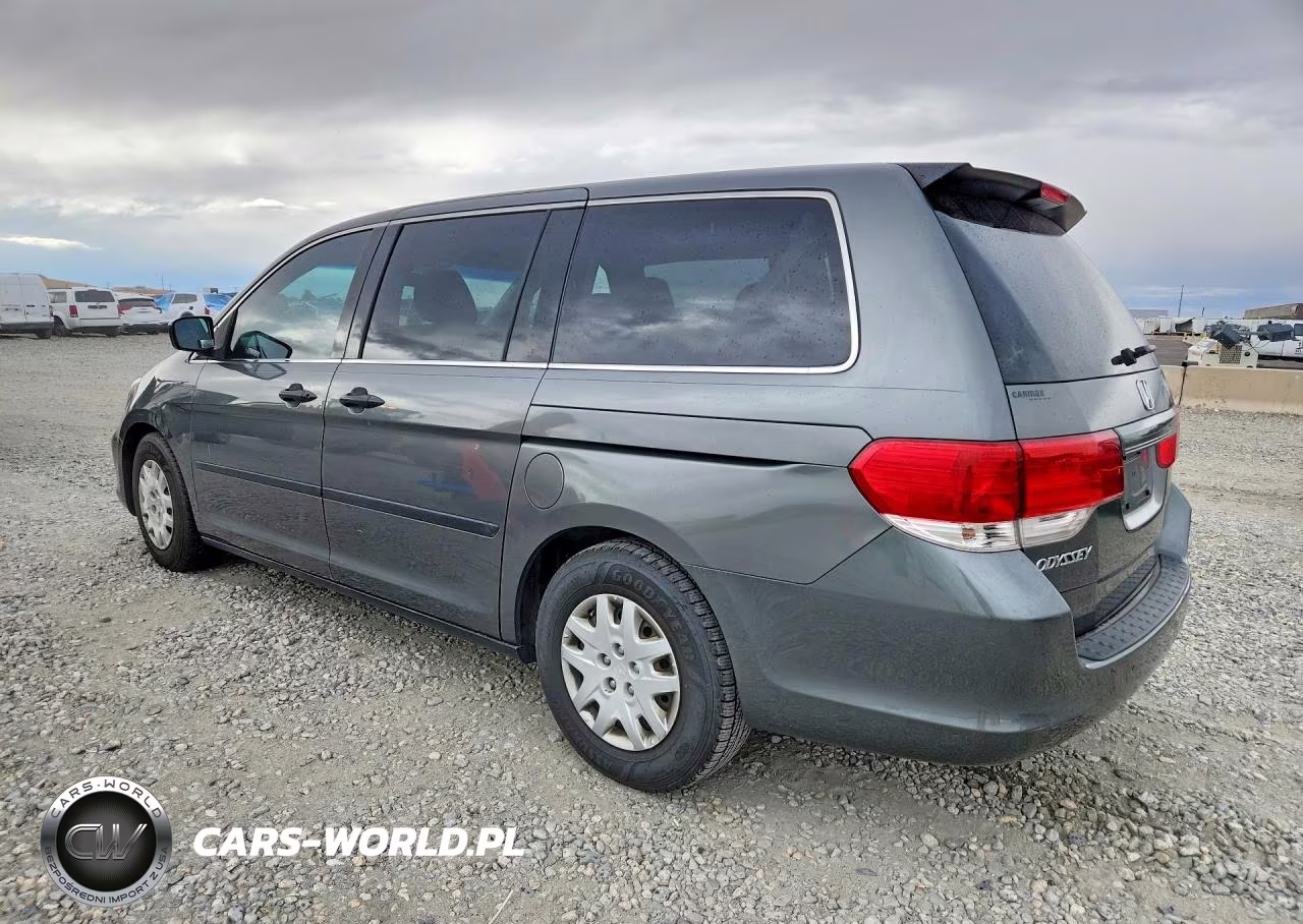 2008 Honda Odyssey Lx VIN:5FNRL38228B008071 - 2