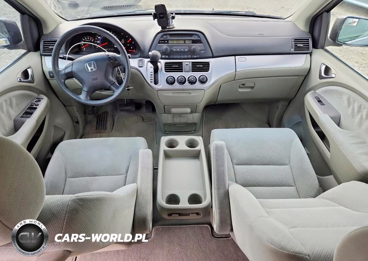 2008 Honda Odyssey Lx VIN:5FNRL38228B008071 - 8