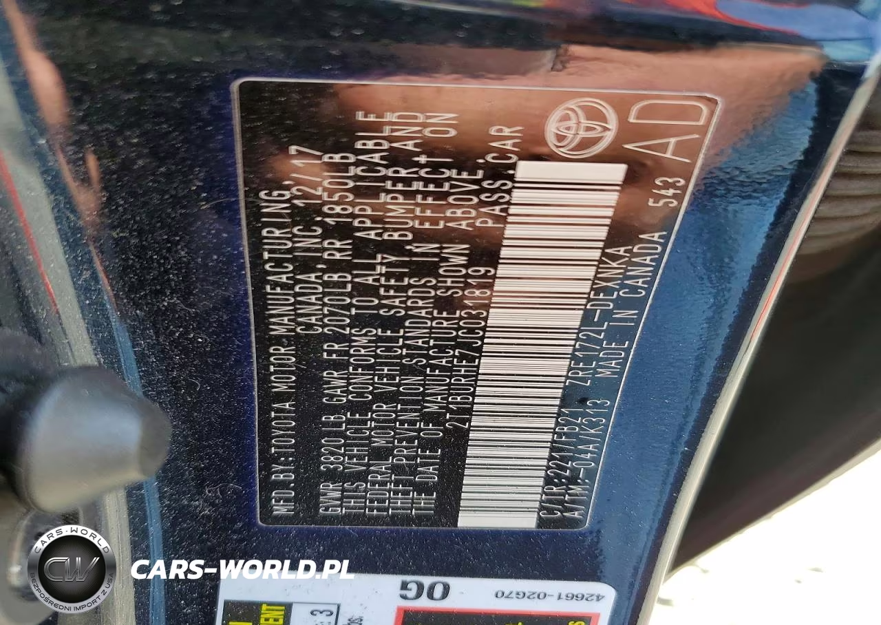 2018 Toyota Corolla Le VIN:2T1BURHE7JC031819 - 12