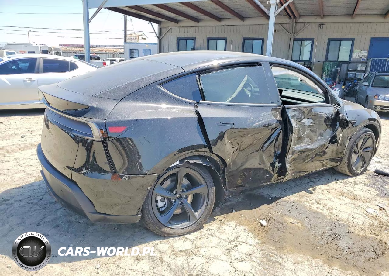 2026 Tesla Model Y VIN:7SAYGDED5TF548831 - 3