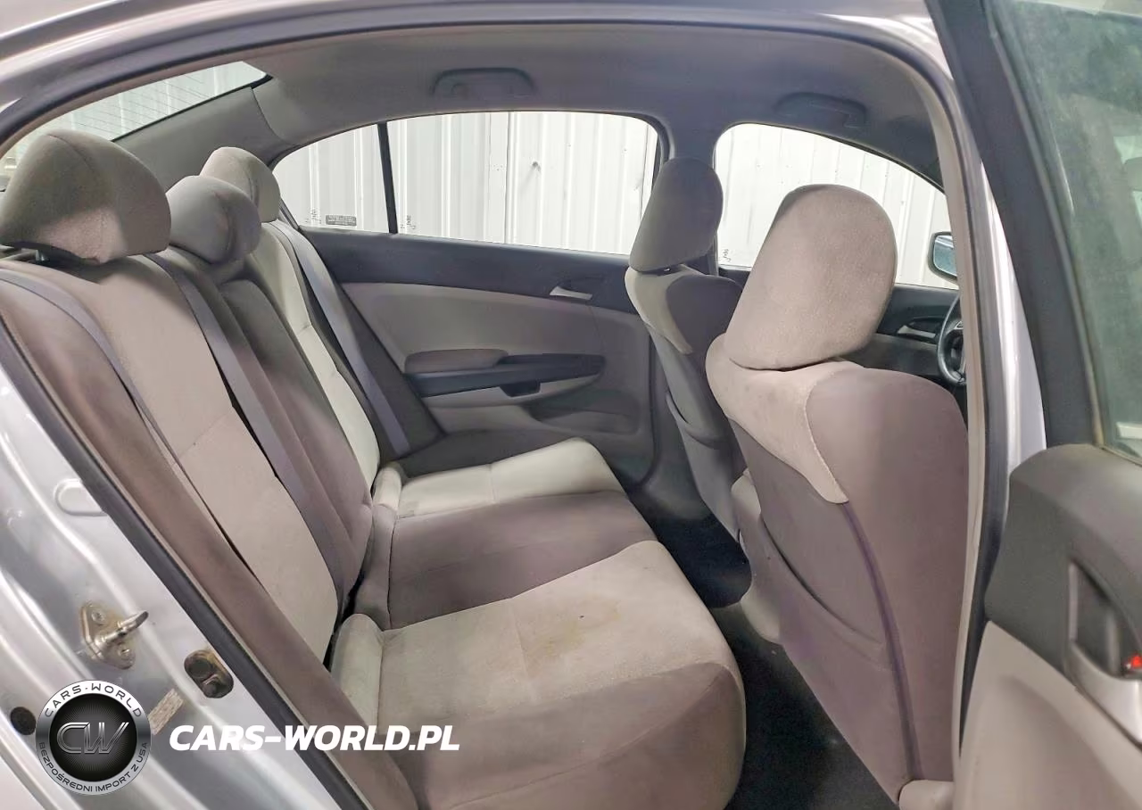 2008 Honda Accord Lx VIN:1HGCP26398A079827 - 10