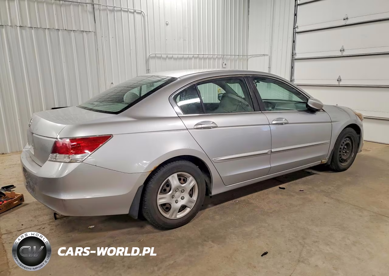 2008 Honda Accord Lx VIN:1HGCP26398A079827 - 3