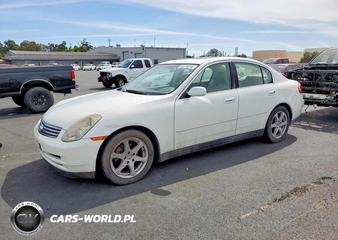 2003 Infiniti G35 Base