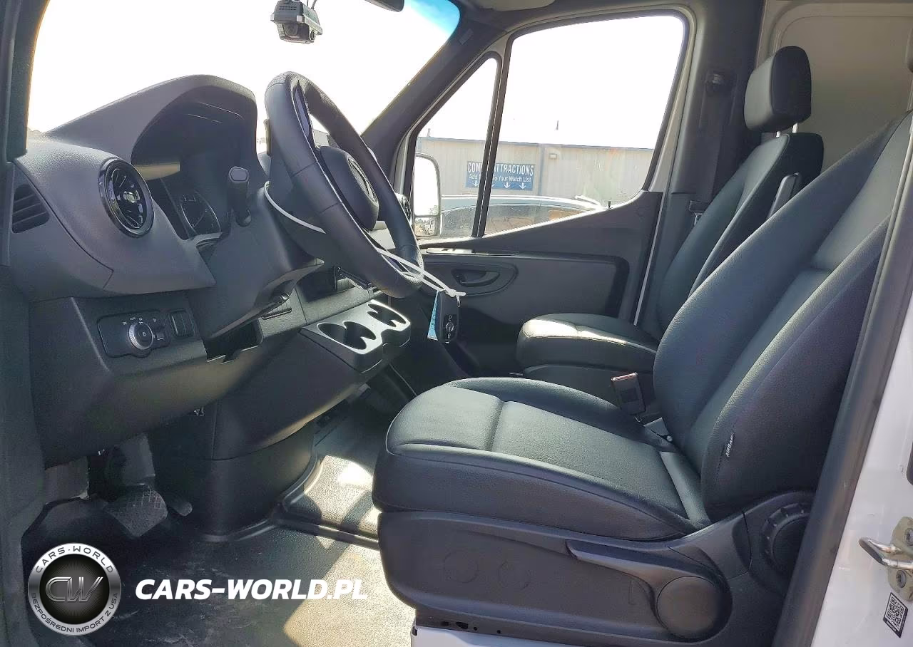2025 Mercedes Benz Sprinter 2500 VIN:W1Y4KCHY2ST210491 - 7