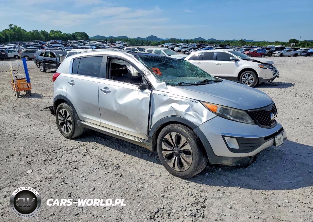 2013 Kia Sportage Sx VIN:KNDPC3A65D7509072 - 4