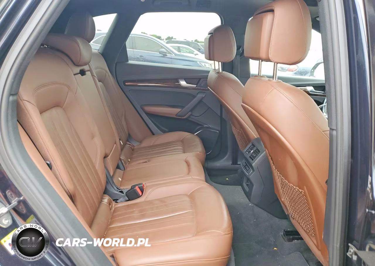 2020 Audi Q5 Premium VIN:WA1ANAFY8L2101072 - 10