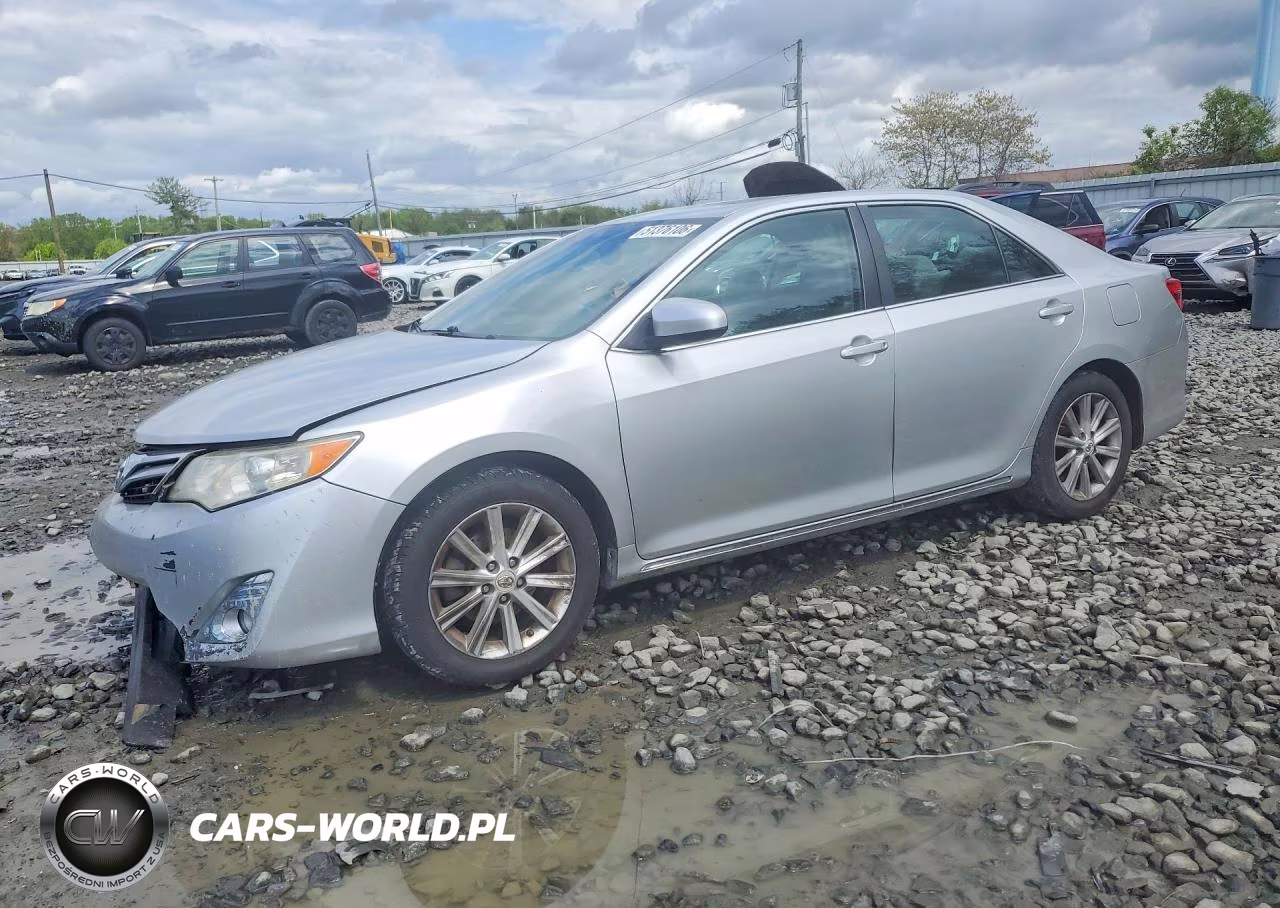2012 Toyota Camry Xle – zdjęcie 1 z 12