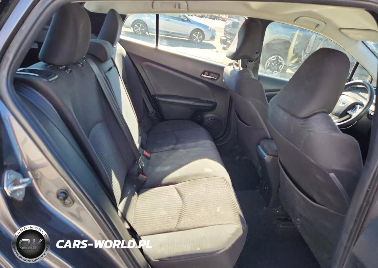 2018 Toyota Prius Two VIN:JTDKBRFU9J3596405 - 10