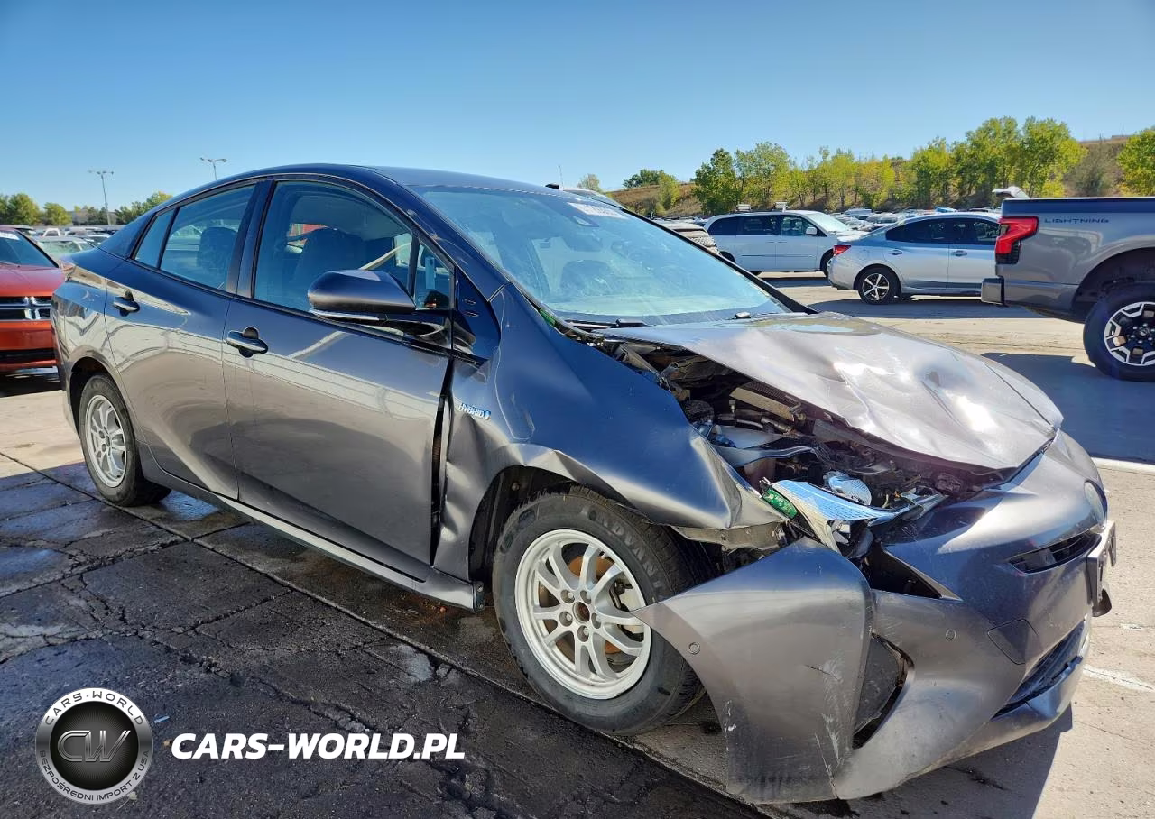 2018 Toyota Prius Two VIN:JTDKBRFU9J3596405 - 4